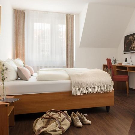 Business Hotel Boblingen-Sindelfingen Экстерьер фото